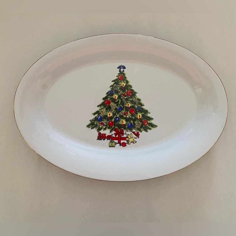 Vtg Christmas Tree Serving Platter - 14" Jian Shiang Seagull Fine China Holiday